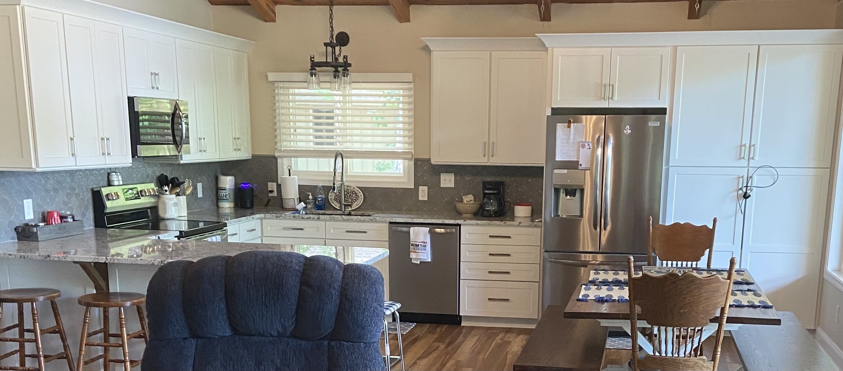 LakeFront Main Lake View Cove Wildwood Point.