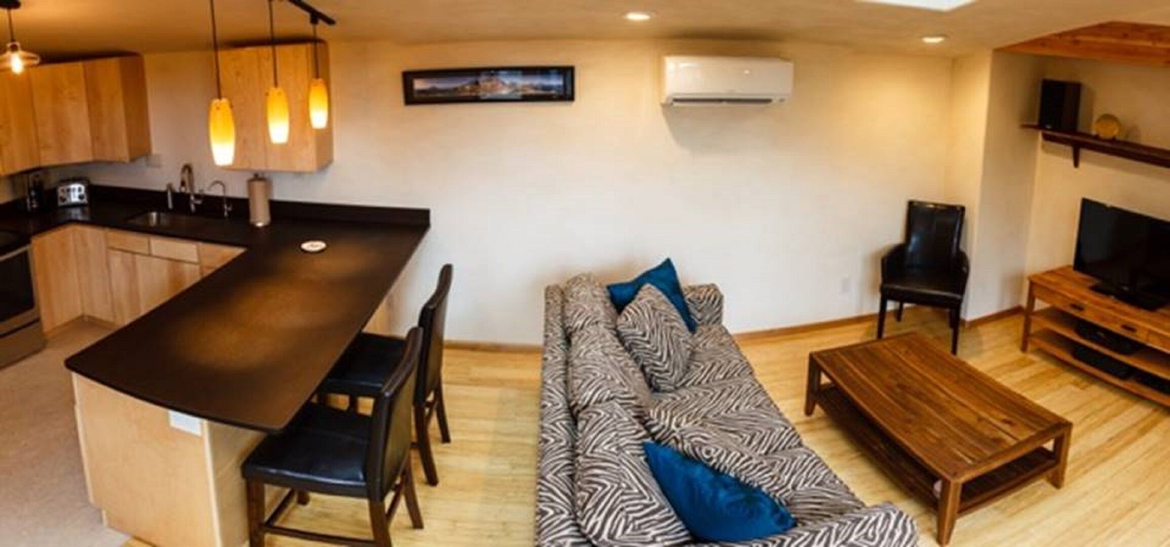 Bamboo Garden House in Friendly Neighborhood