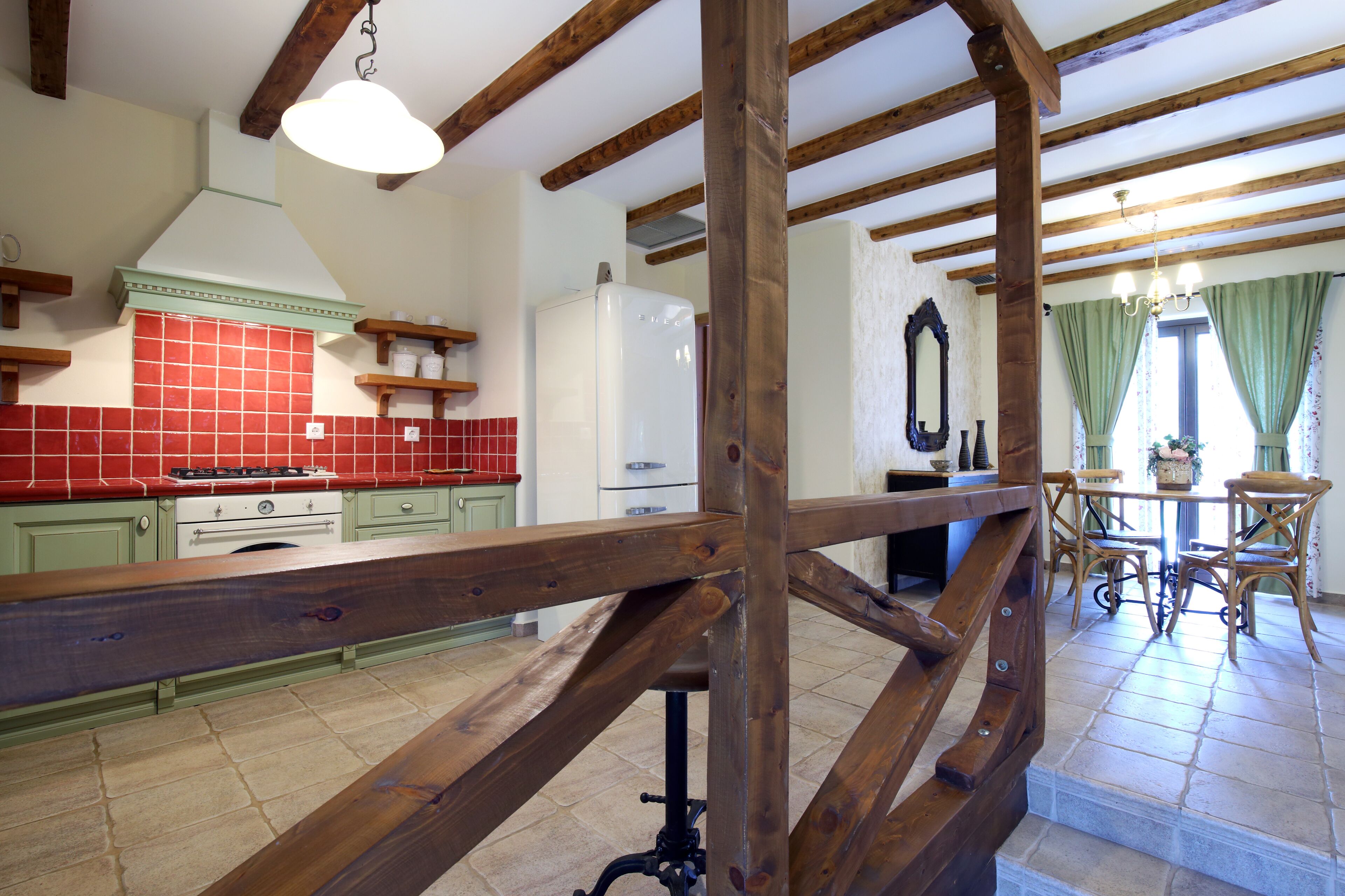 Secluded, luxurius, private, large pool, walk to beach