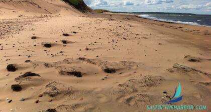 Condo| Waterfront Escape | Ocean Views | North Rustico