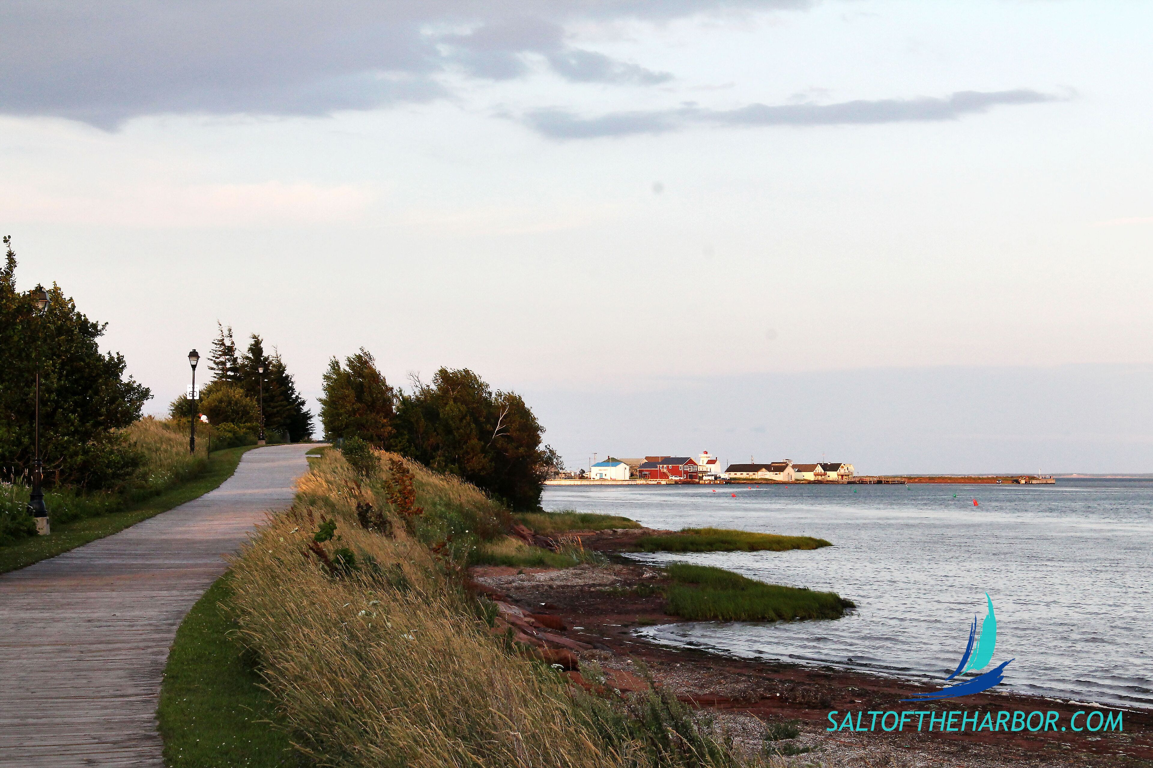Beach nearby, sun loungers