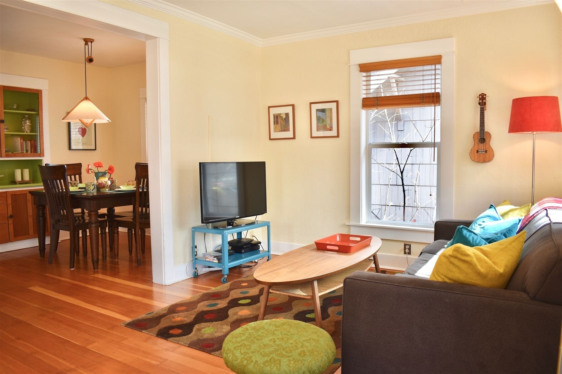 Bluebird Day - Jefferson Cottage