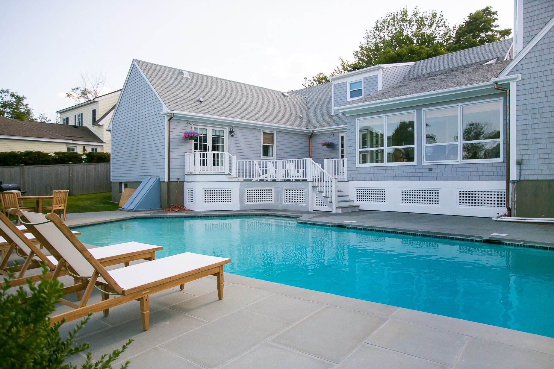 Luxury Vacation Home ~ Pool ~5 Minute Walk to  New York Yacht Club  or Ft Adams