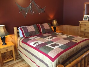 4 Schlafzimmer, Bügeleisen/Bügelbrett, kostenloses WLAN, Bettwäsche