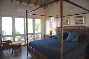 4 soverom, strykejern/-brett, reiseseng for barn og wi-fi (inkludert)