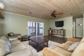 Smart TV, fireplace, video games, table football