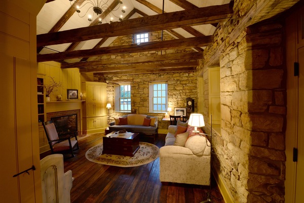 Smart TV, fireplace, video games, books