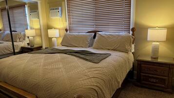 3 bedrooms, in-room safe, desk, iron/ironing board