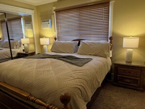 3 Schlafzimmer, Zimmersafe, Schreibtisch, Bügeleisen/Bügelbrett