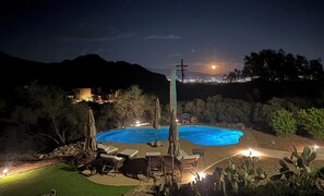 Outdoor pool, a heated pool - Saguaro Canyon - A Luxury Desert Escape with Heated Pool- Spa & Stunning Views (Tucson)