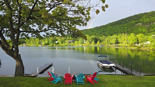 Incroyable escapade familiale avec quai pour bateaux