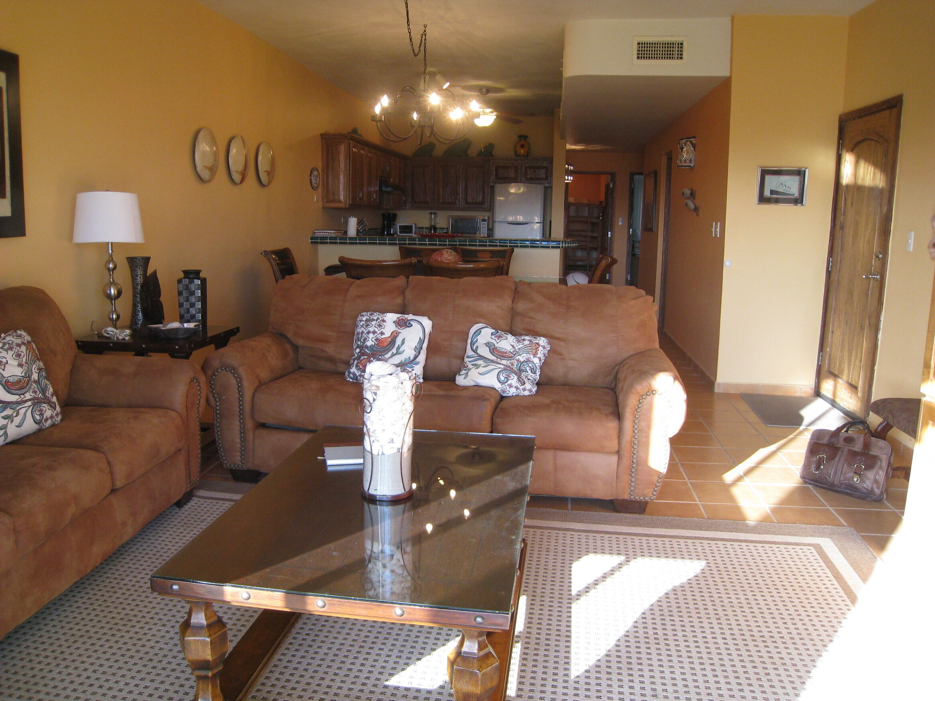 Beautiful Condo! Unit 167 Bahia Delfin