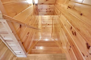 Interior - Heavenly View: Luxury 3-Story Resort Cabin - Brand New Hot Tub - City View (Sevierville)
