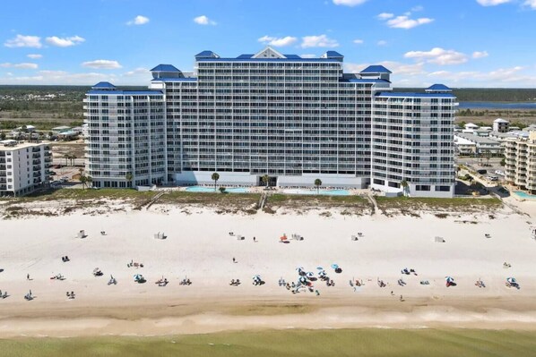 Exterior - Lighthouse 509 - Beachfront with views! (Gulf Shores)