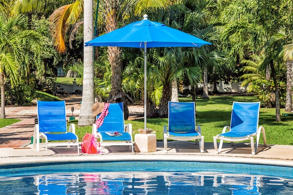 Swimming Pool Tanning Session!