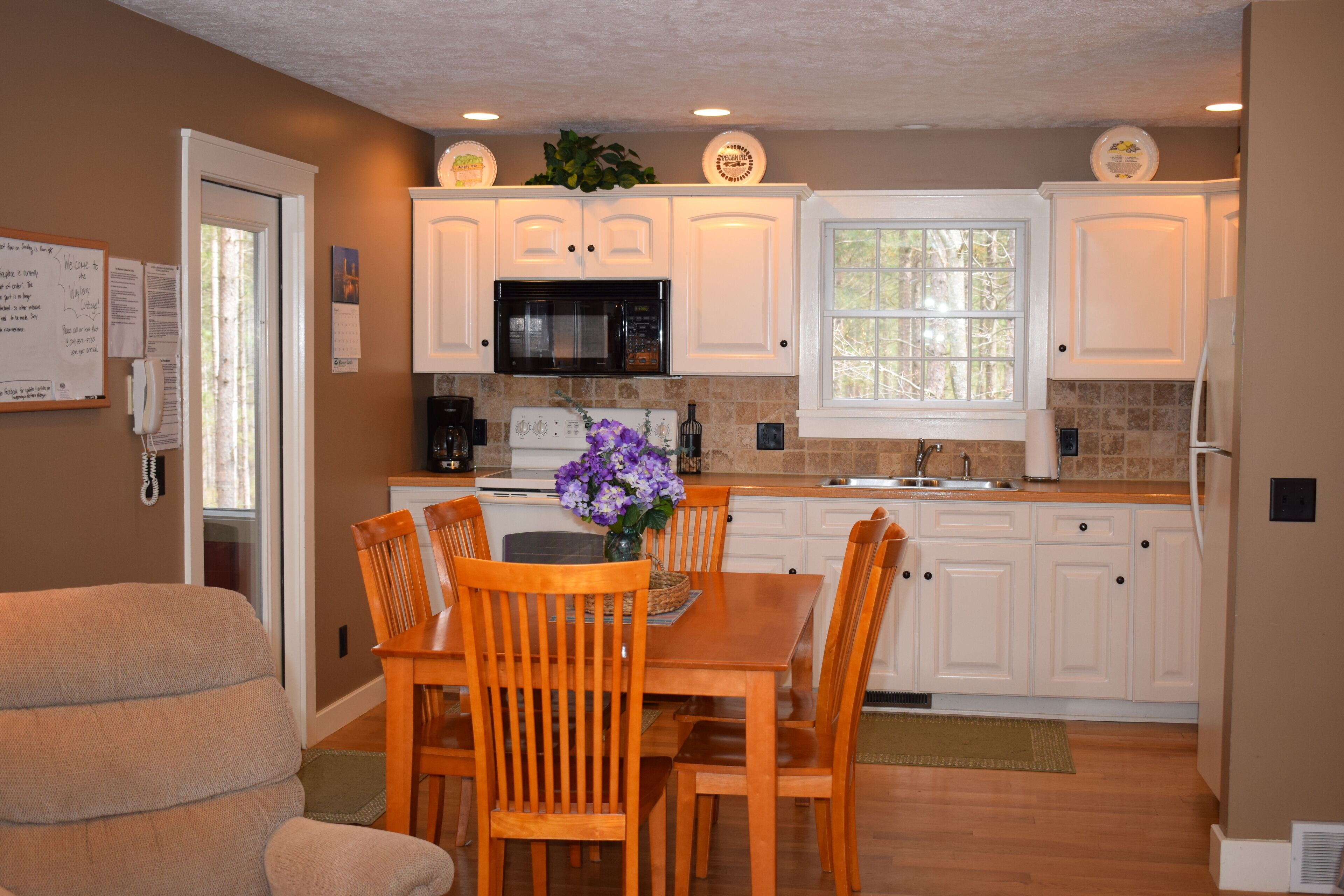 The Wayberry Cottage-Beautiful Retreat-Close to Nature