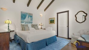 4 habitaciones, escritorio, tabla de planchar con plancha y wifi 