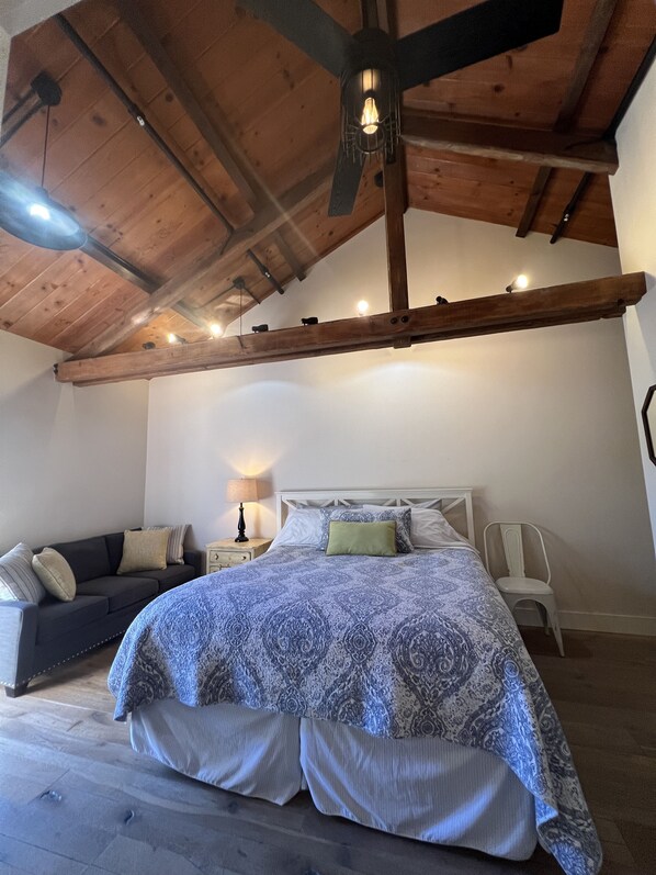 2 chambres, fer et planche Ă repasser, Wi-Fi gratuit, draps fournis