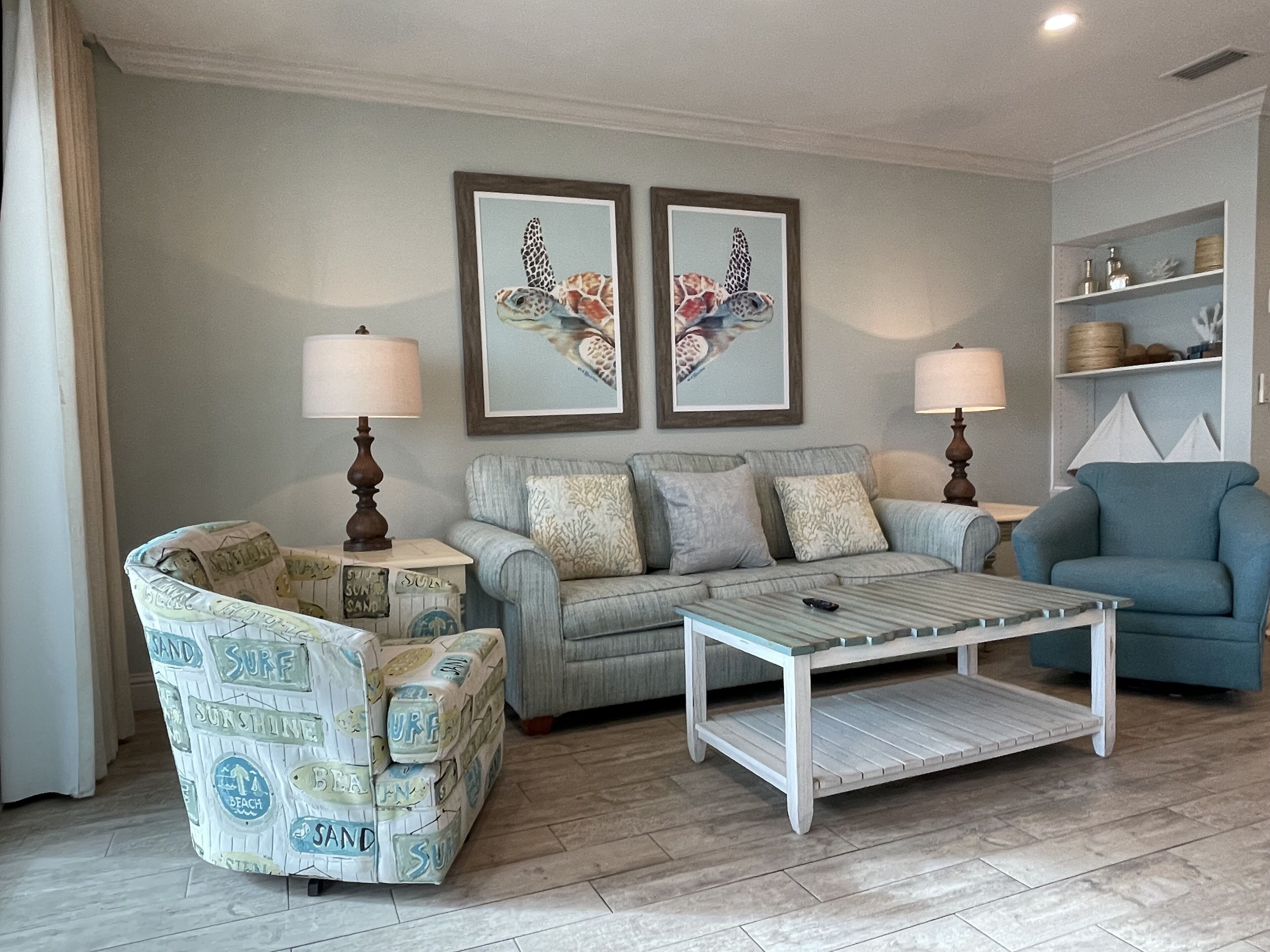 Gulf front /WiFi/Grill/Self Check in-out/High Cleanliness Standards/Small Dog