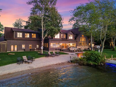 Luxury Lakefront w/Hot Tub, Beach, Mountain Views!