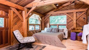 6 makuuhuonetta, silitysrauta/-lauta, internet, vuodevaatteet