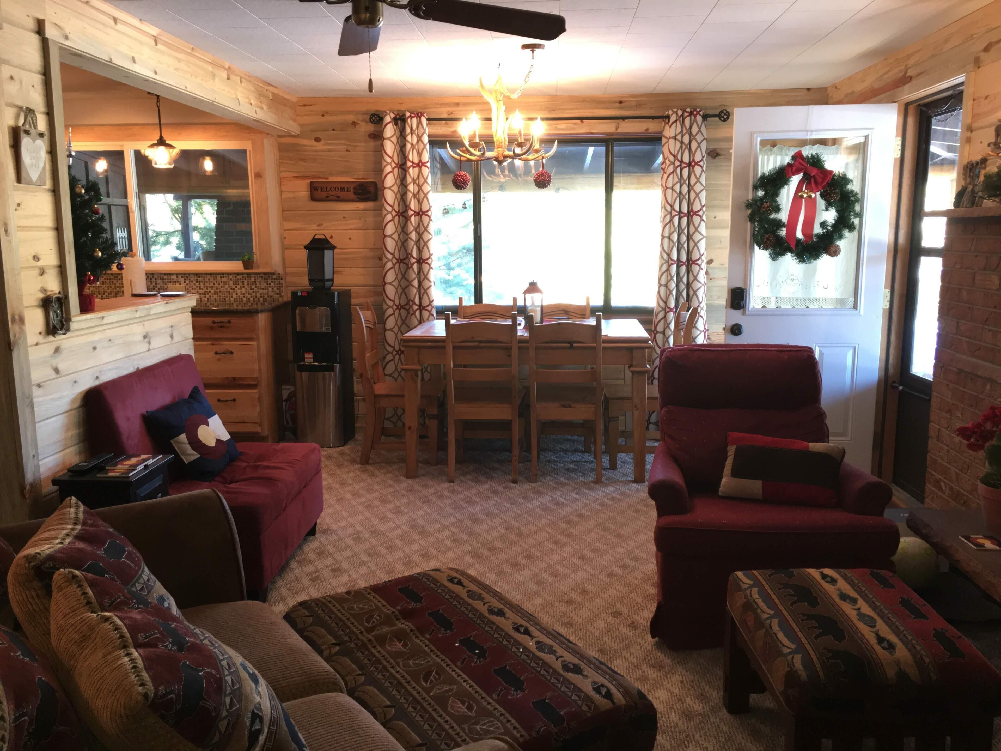 Lil'  Piece of Heaven - On the Colorado River