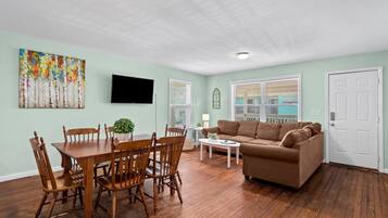 Een smart-tv, Netflix, Hulu en boeken