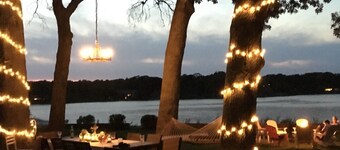 Perfect Waterfront Family Vacation Home next to the best vineyards in NY!