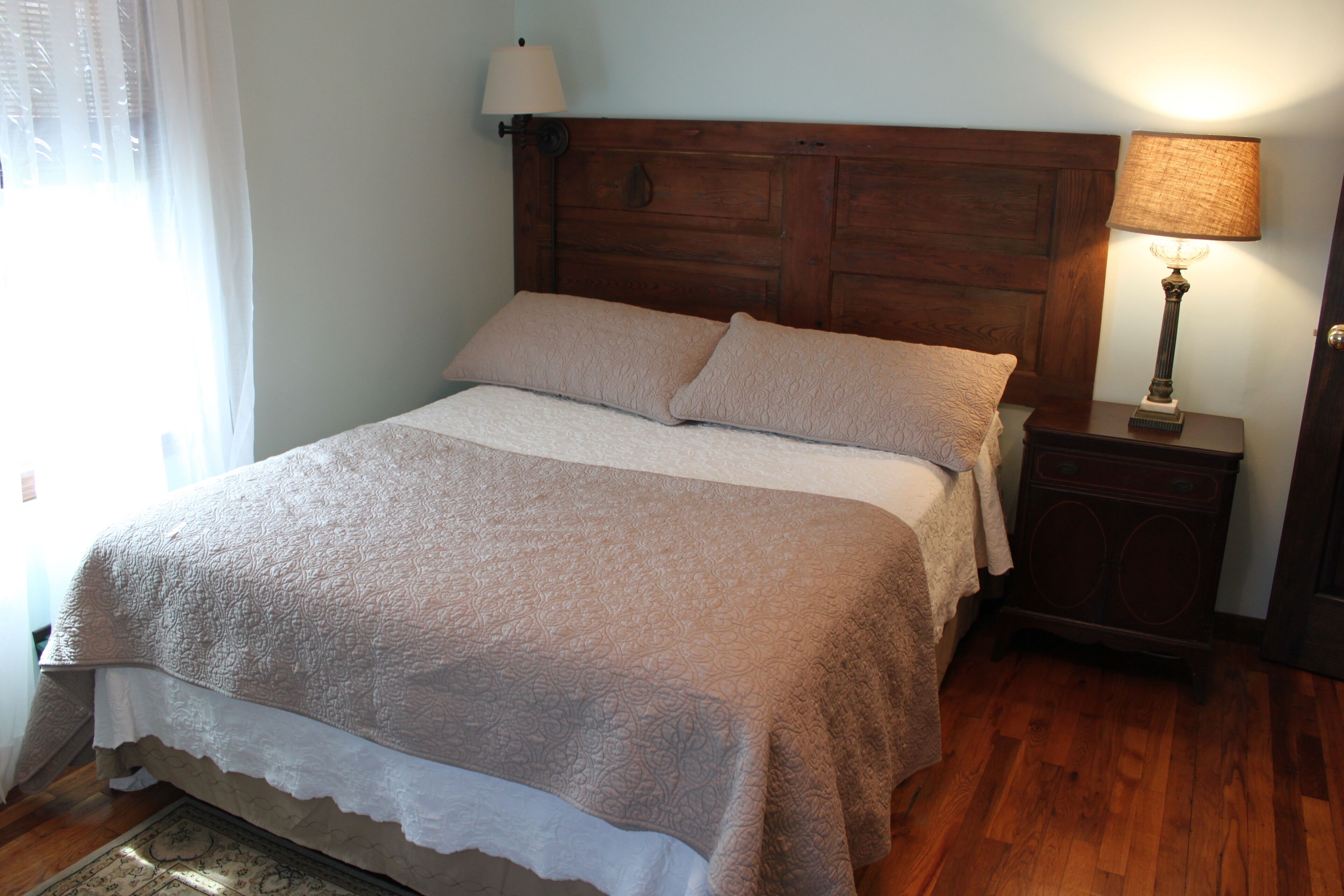 Grandma's House/Family and Pet Friendly/Hot Tub & Fire Pit/Close to Trout Stream