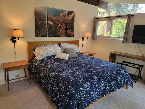 2 chambres, fer et planche à repasser, Wi-Fi gratuit, draps fournis