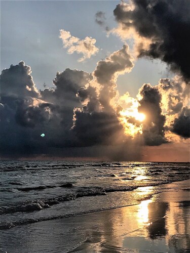 Amazing Location in Beautiful Blue Mountain Beach.  75 Yards from the Sand...  