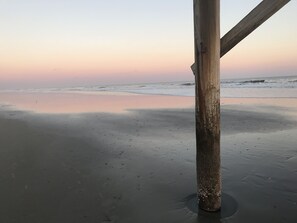 Na praia, espreguiçadeiras 