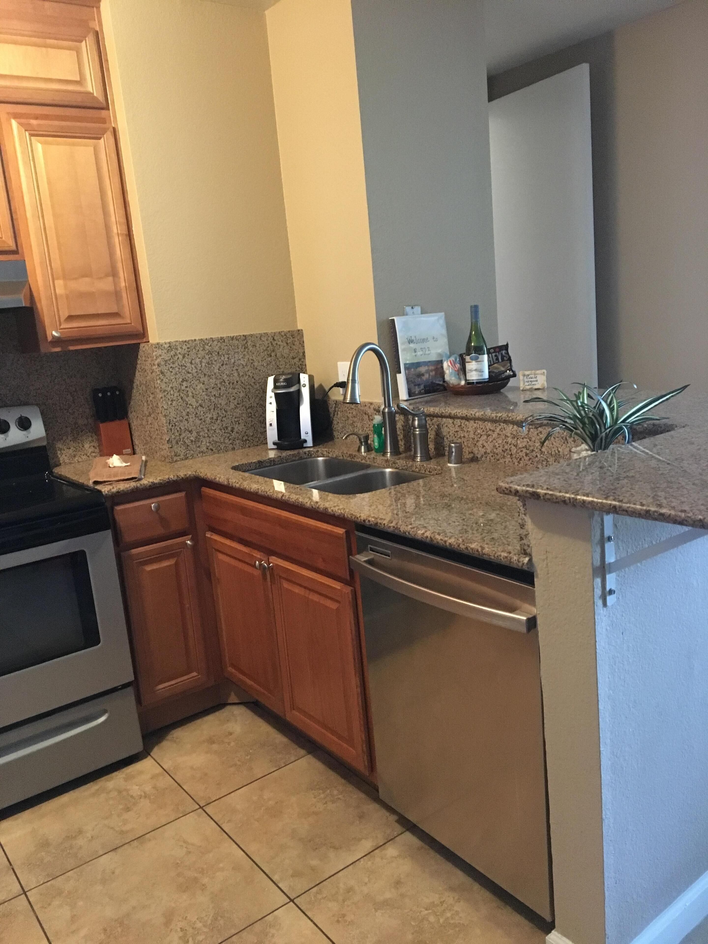 Paradise found in Oceanside with panoramic ocean view