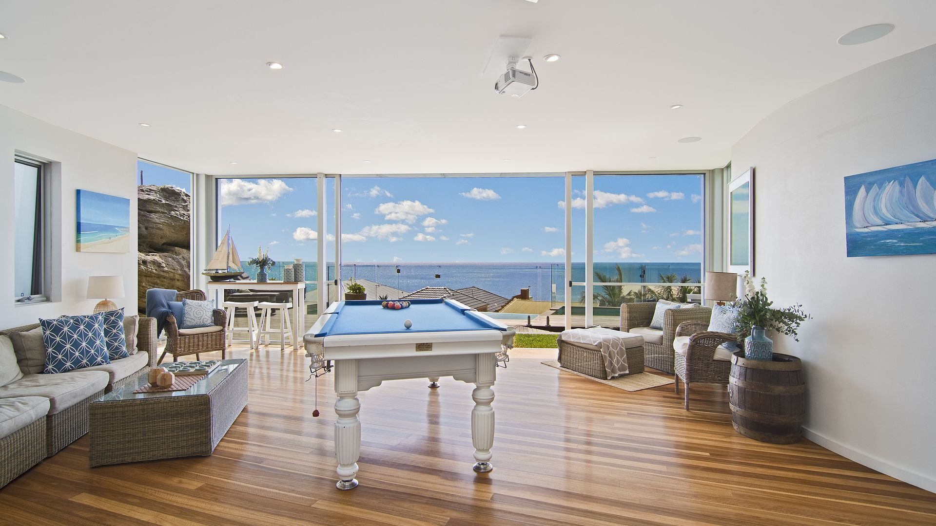 FRESHWATER BEACH LIVING — image 14
