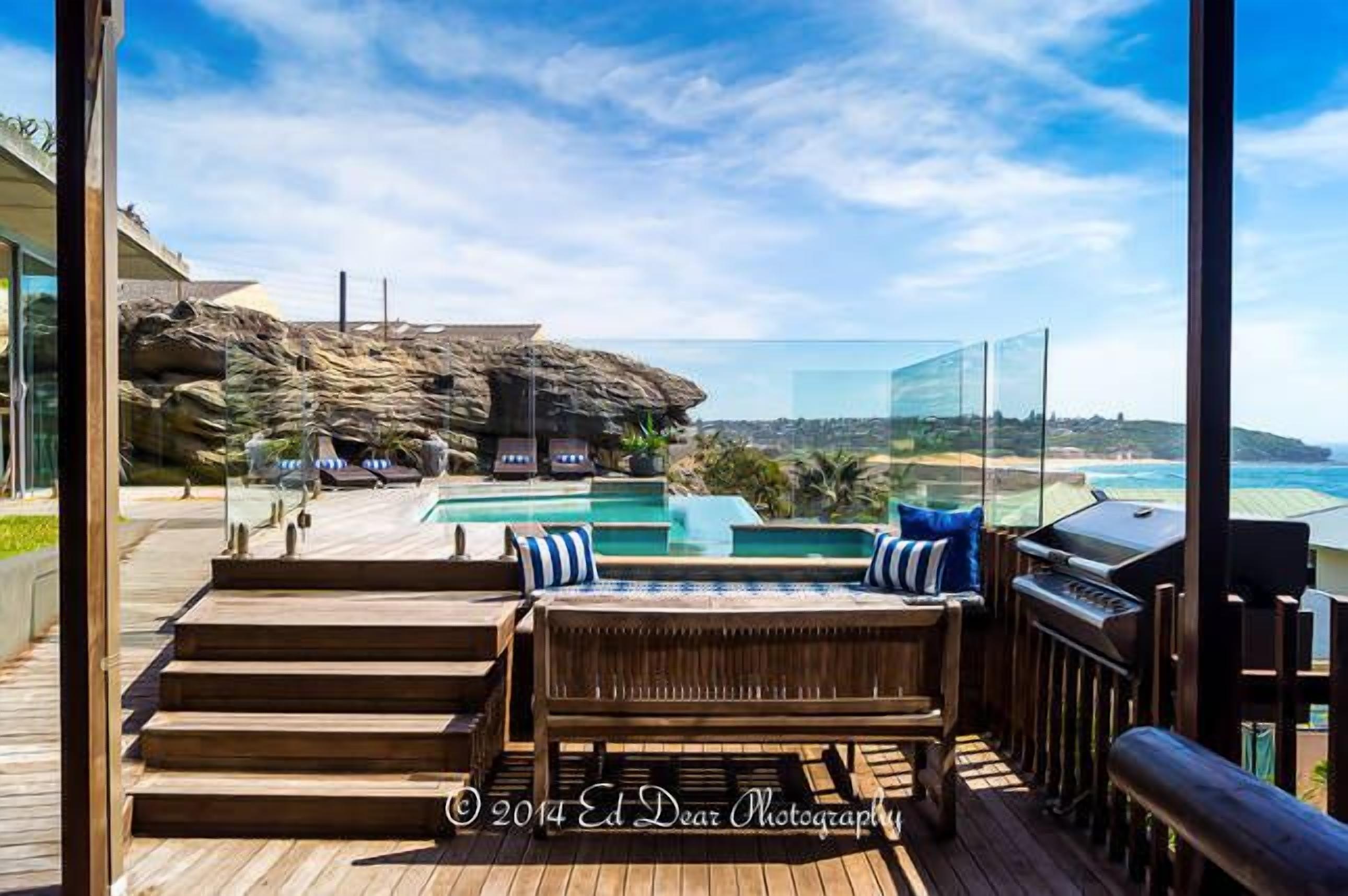 FRESHWATER BEACH LIVING — image 9