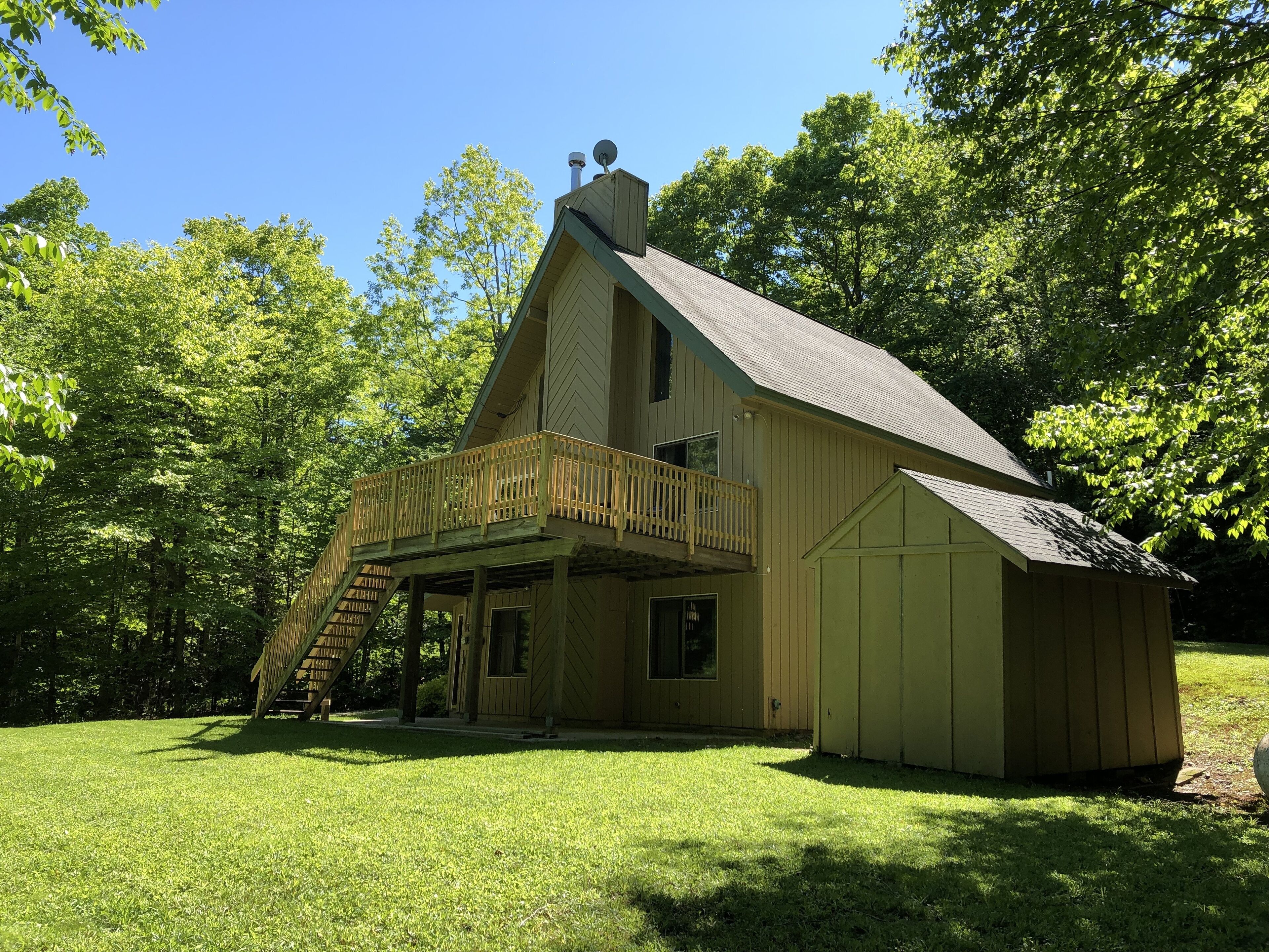 Hillside Haven- Weekly + Monthly Discounts Available!