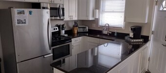 ★ 5min til Kellogg Park ★ Plymouth ★ Parkering ★ W / D ★ 8