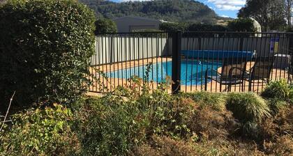 Farm Escape - Spacious Cottage in Kangaroo Valley