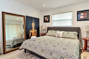 3 bedrooms, iron/ironing board, free WiFi, bed sheets