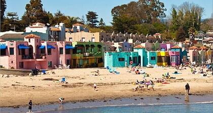 On the Sand at Capitola Village Beach CV_#16-061