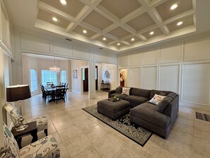 Smart TV, DVD player, books, stereo