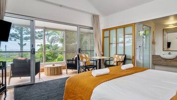 1 bedroom, desk, iron/ironing board, WiFi