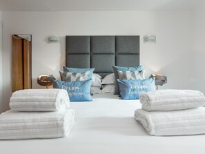 1 quarto, ferros/tábuas de passar roupa, Wi-Fi, roupa de cama