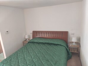1 habitación, wifi gratis y ropa de cama