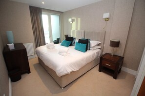 2 slaapkamers, een strijkplank/strijkijzer, wifi, beddengoed