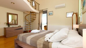 5 bedrooms, soundproofing, iron/ironing board, travel crib - Full Privacy Family Villa Victoria! (Rethymno)