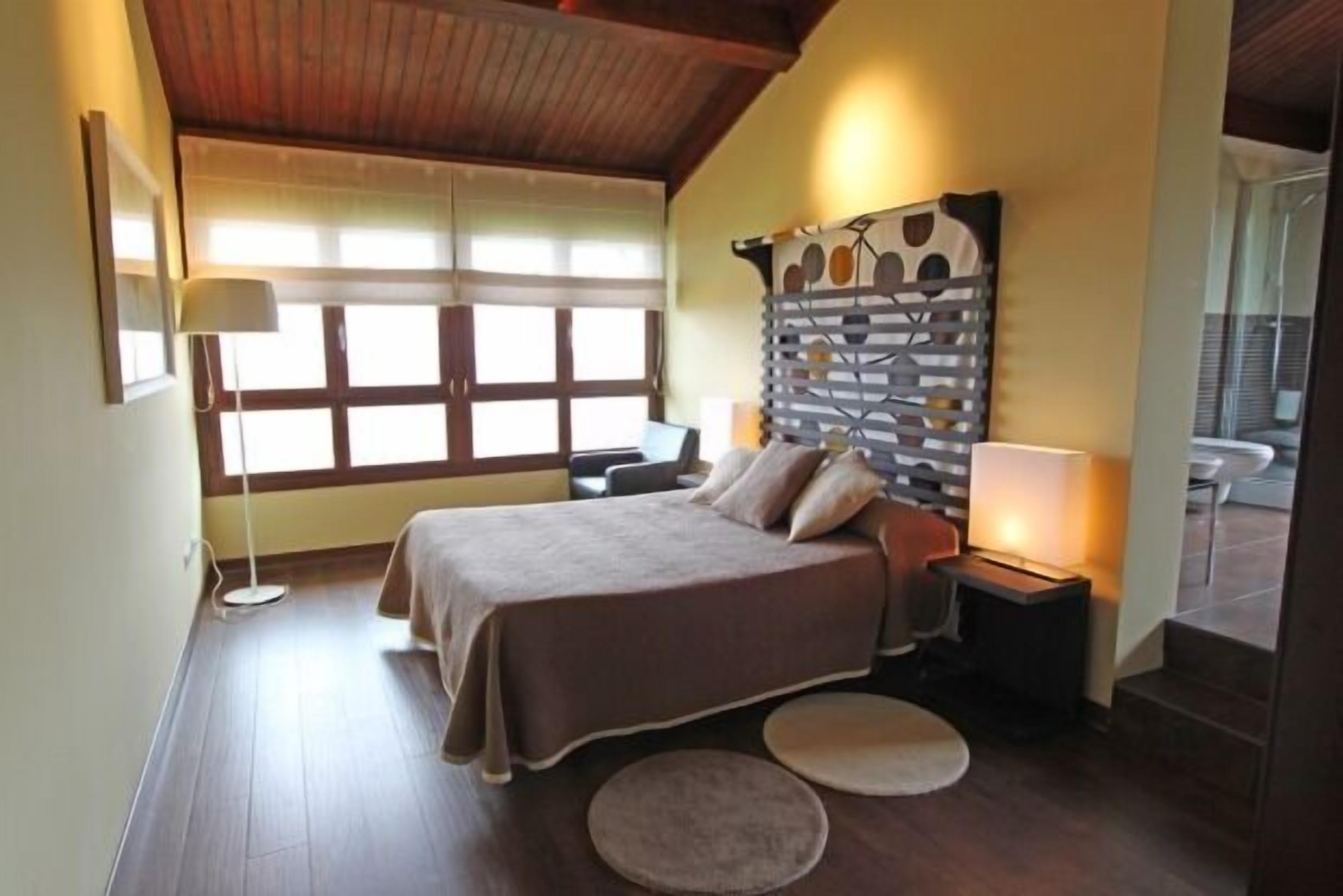 Apartamentos rurales Laboz for 8 people