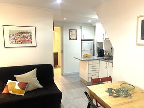 Interior - Sta Clara House -Cozy Flat@Graça. NewDeco2024! (Lisboa)