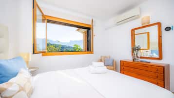 2 Schlafzimmer, BĂŒgeleisen/BĂŒgelbrett, kostenloses WLAN, BettwĂ€sche