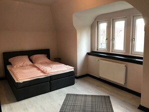 2 Schlafzimmer, WLAN, Bettwäsche